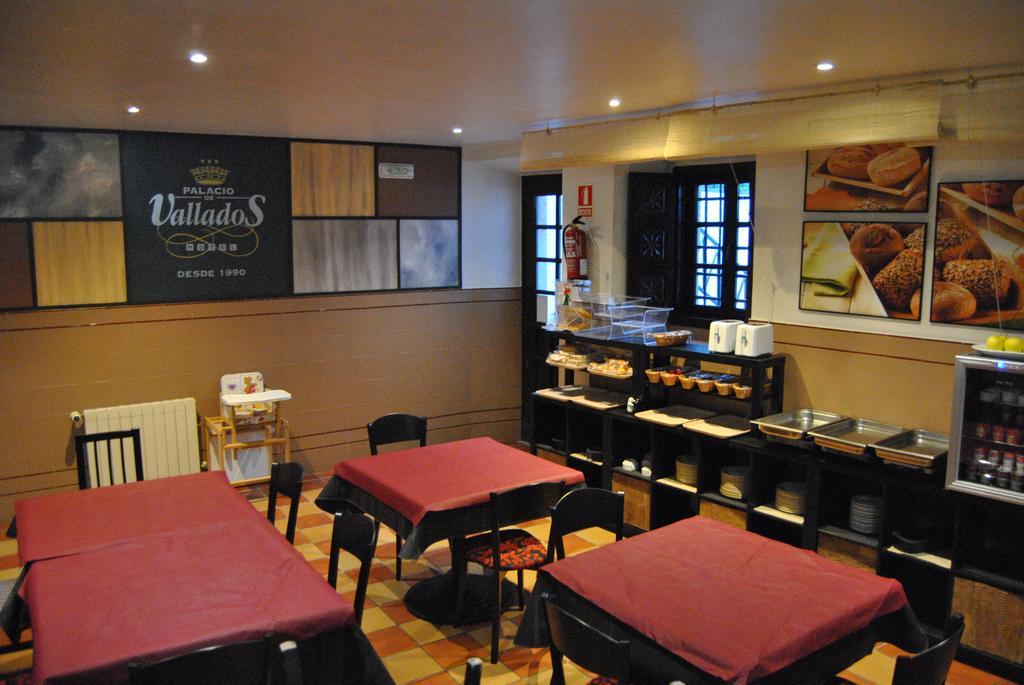 Hotel Palacio De Los Vallados Lastres Extérieur photo